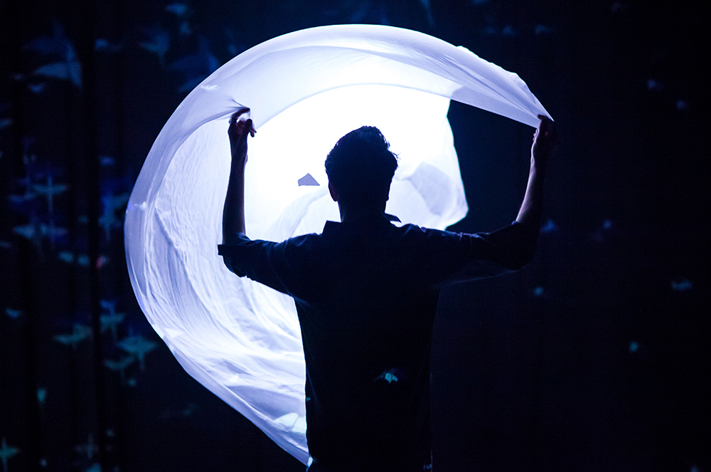 De la dyslexie à la lumière : le voyage intérieur d’Aakash Odedra