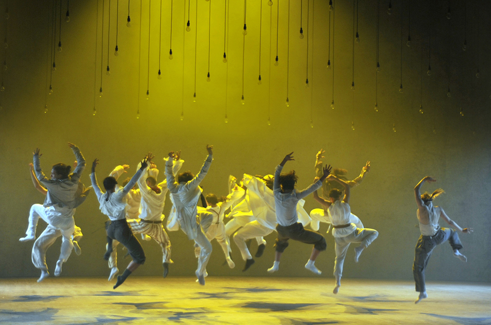 Sun, Hofesh Shechter