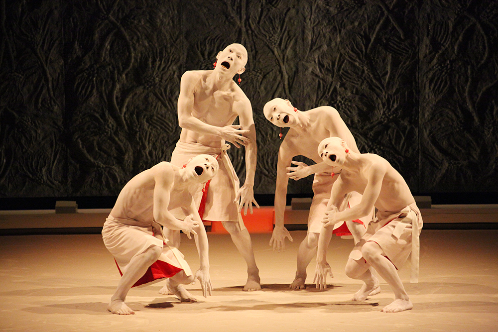 Meguri, Ushio Amagatsu / Sankai Juku