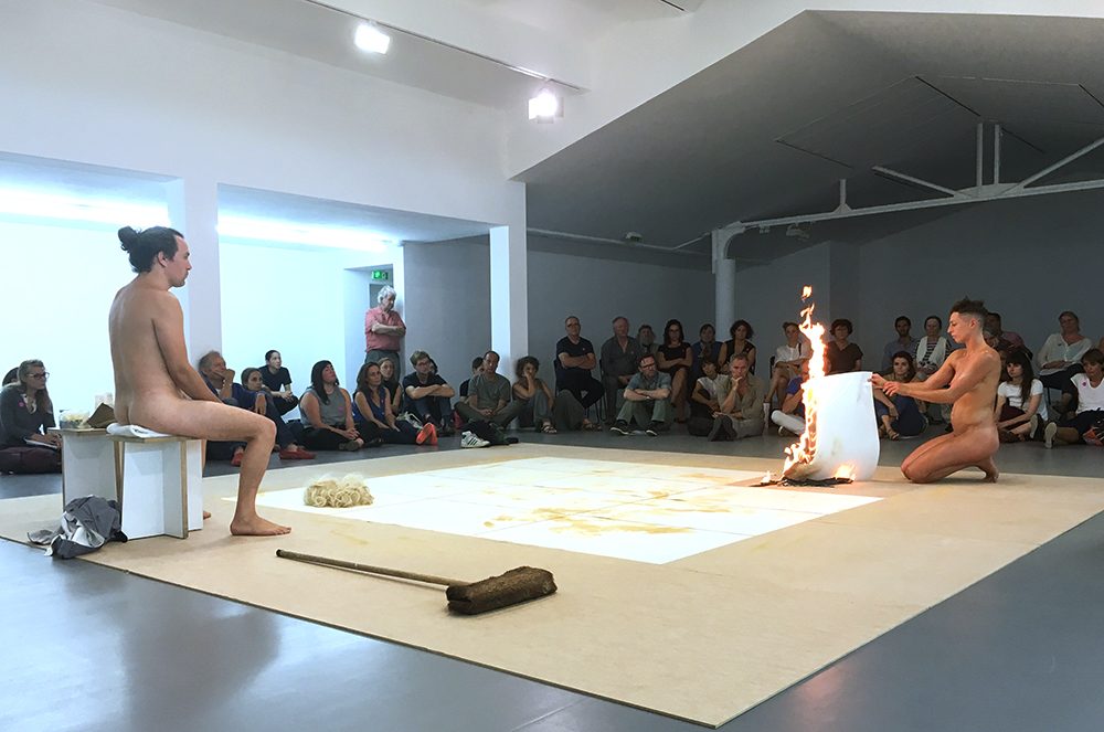 Simone Aughterlony & Michael Günzburger, Dirty Vestiges