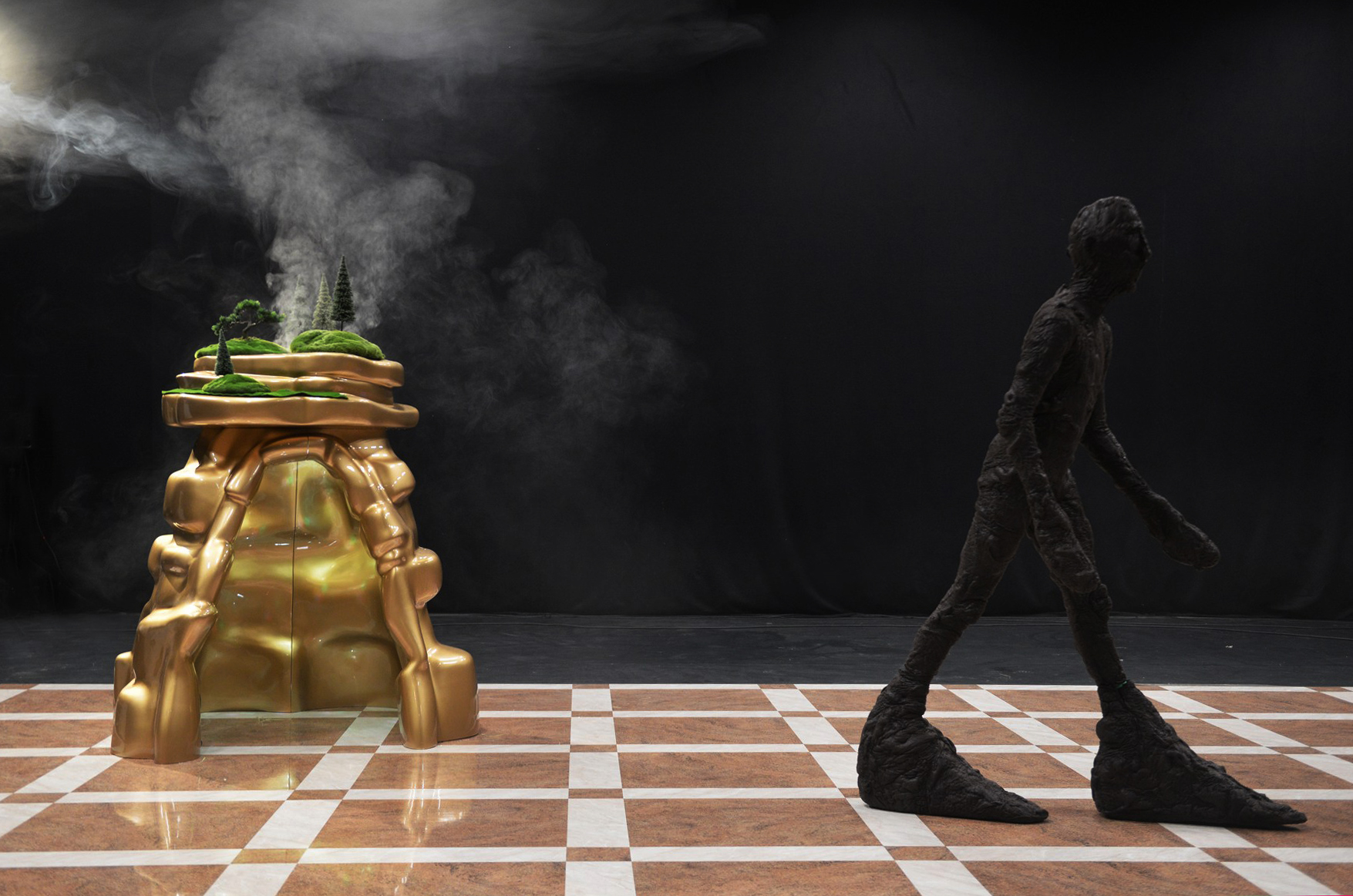 Yvan Clédat & Coco Petitpierre "Disparaître à l'intérieur de nos sculptures"