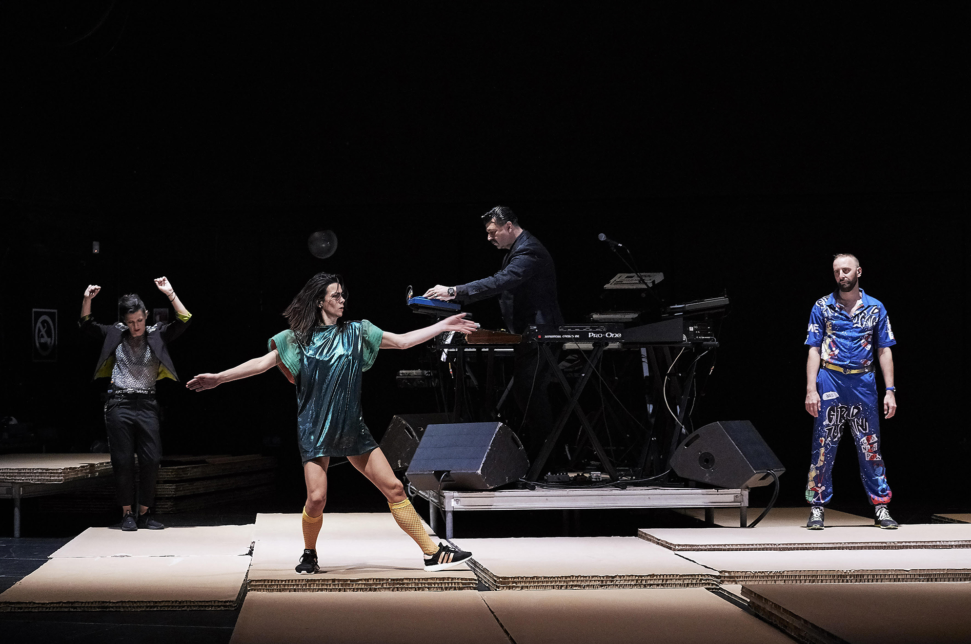 Fix Me : Alban Richard à l'écoute de la révolte électronique