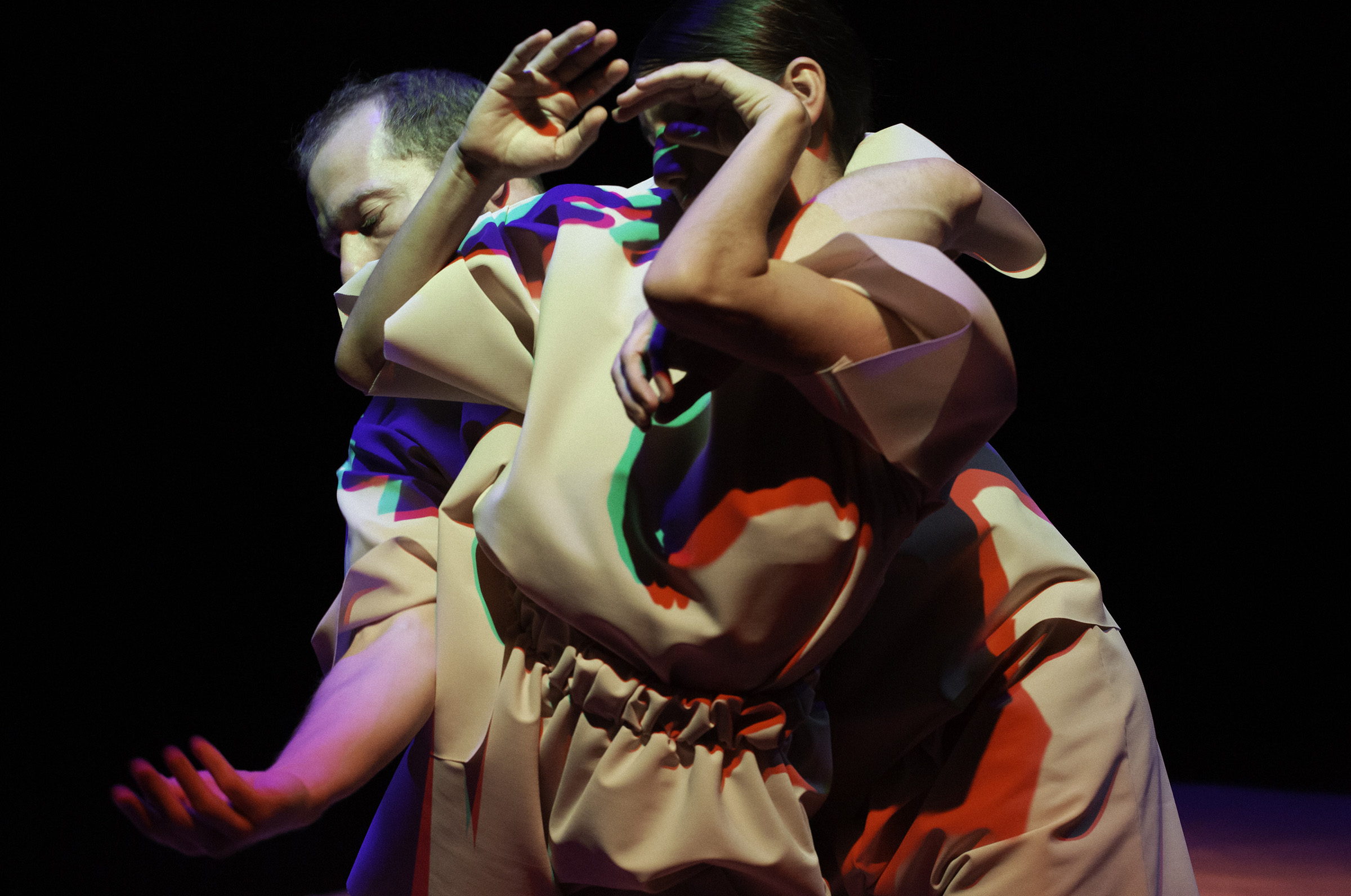 GLITCH, Florencia Demestri & Samuel Lefeuvre