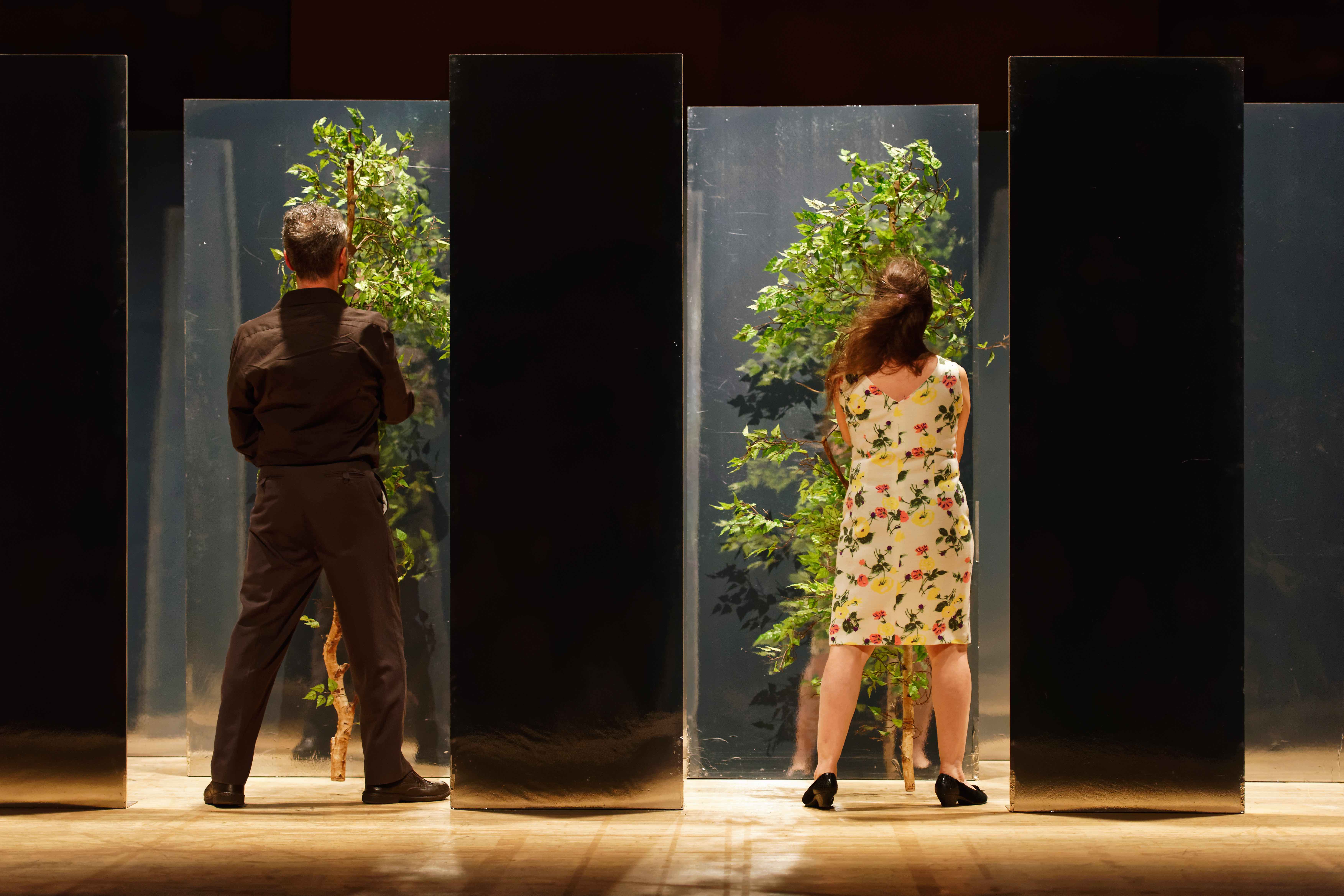 Maguy Marin, Umwelt